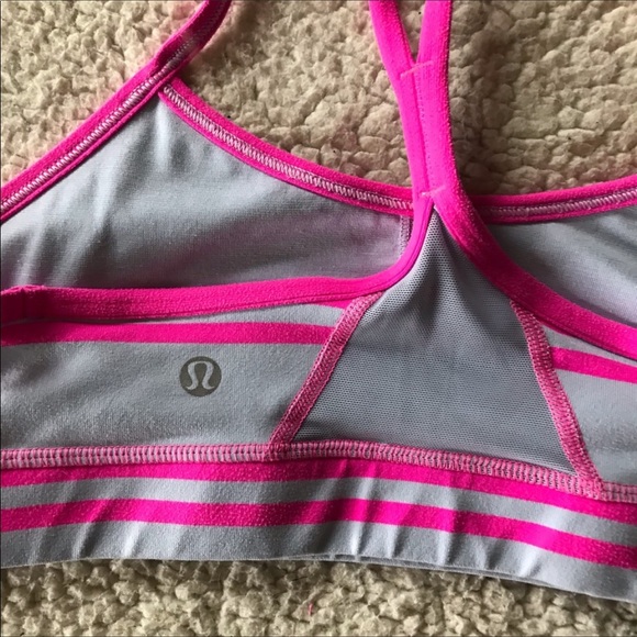 Lululemon Flow Y bra - Picture 3 of 3
